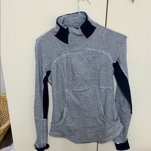 Vintage lululemon yoga jacket in xs